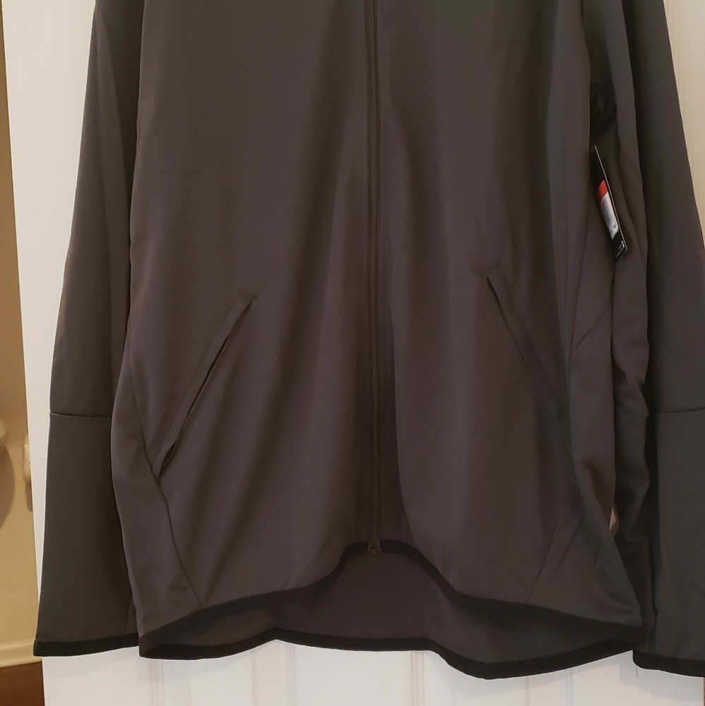 Nike Men's Training Jacket - Picture 2 of 4